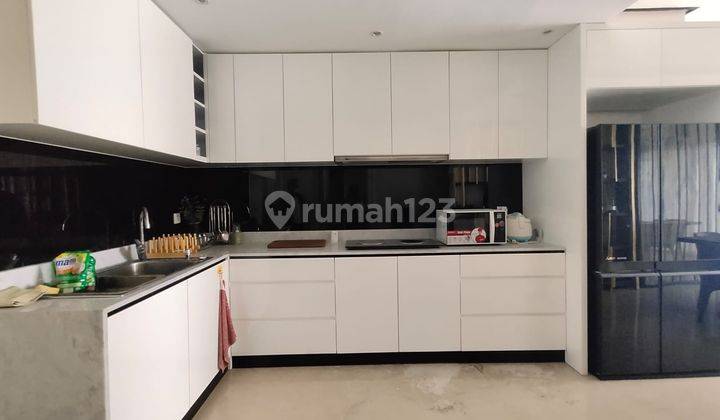Dijual Apartemen The Peak Residence Tunjungan City 6