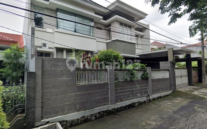 Dijual Rumah Di  Darmo Permai Timur 1