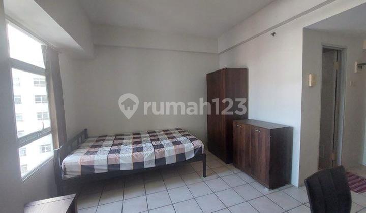 Metropolis Apartment for Sale