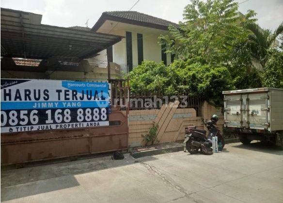 Rumah 2 Lantai Siap Huni di Grogol Petamburan, Jakarta Barat 1