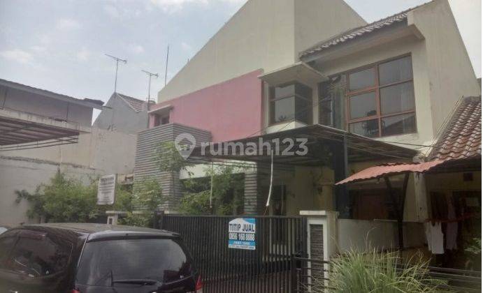 Rumah 2 Lantai Cluster Minimalis di Jatinegara Indah, Jakarta Timur 2