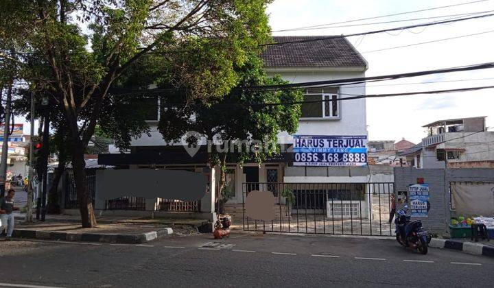 Rumah Hoek Strategis Kosong di Kramat Pela, Jakarta Selatan 1