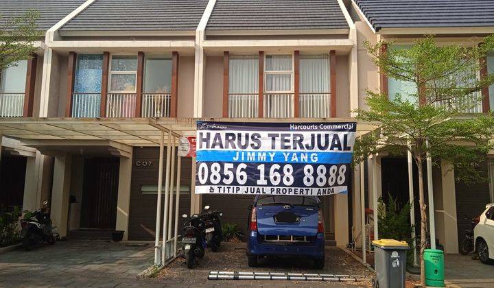 Rumah 2 Lantai Minimalis di Clover Hill Larangan, Tangerang 1