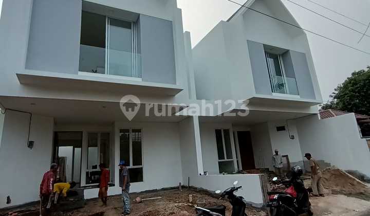 New 2-Story Unfurnished SHM House Near Pejaten Village, South Jakarta 2