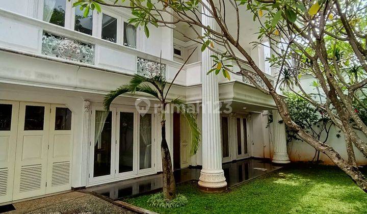 Rumah 2 Lantai Bagus Unfurnished SHM di Kemang Timur, Jakarta Selatan 1