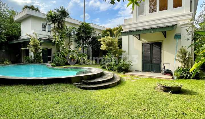 Rumah 2 Lantai Bagus Unfurnished SHM di Margasatwa, Cilandak, Jakarta Selatan