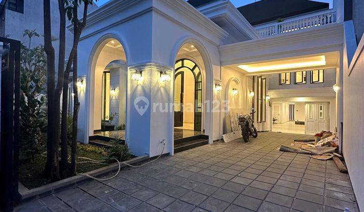 Rumah 2 Lantai Sudah Renovasi Unfurnished SHM di Cipete, Jakarta Selatan 1