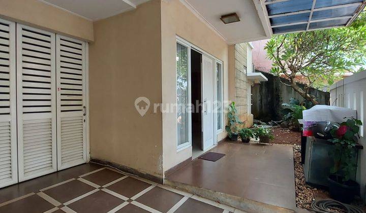 Rumah 2 Lantai Bagus Unfurnished SHM di Bintaro Jaya Sektor 5, Tangerang Selatan 2