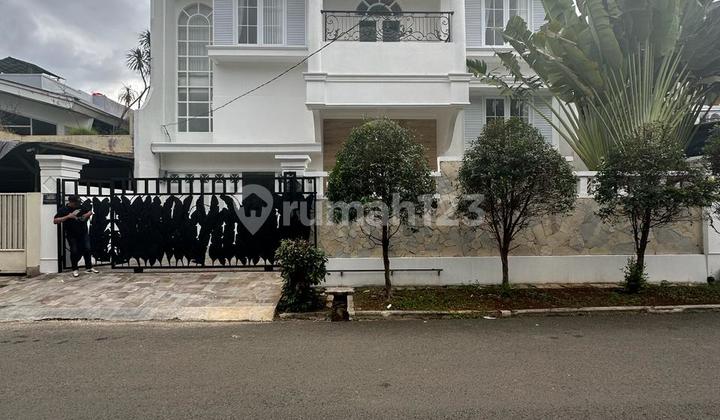 Rumah Bagus Semi Furnished SHM Pondok Indah, Jakarta Selatan Rumah Bagus Semi Furnished SHM Pondok Indah, Jakarta Selatan