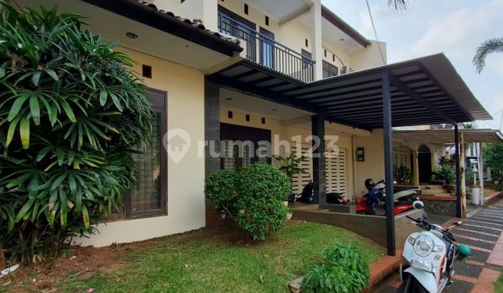 Rumah Bagus Unfurnished SHM Bintaro, Tangerang Selatan