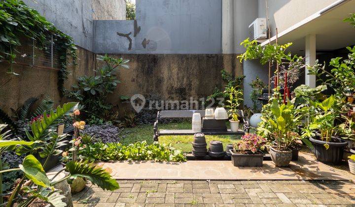 Rumah 2 Lantai Bagus Semi Furnished SHM di Veteran Townhouse Jaksel, Jakarta Selatan 1