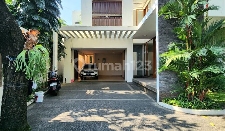 Rumah Kontrakan Bagus Unfurnished SHM Kemang, Jakarta Selatan 2