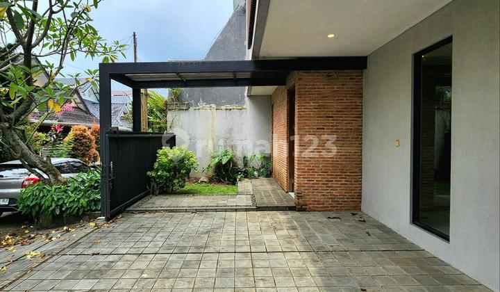 Rumah, 2 Lantai, SHM, di Lebak Bulus 2