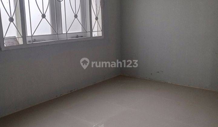 Jual Rumah Kota Baru Parahyangan Tatar Banyaksumba Unfurnished 1