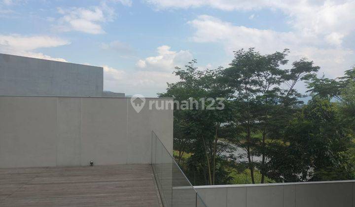 Rumah Kota Baru Parahyangan Tatar Mayangsunda View Danau 2