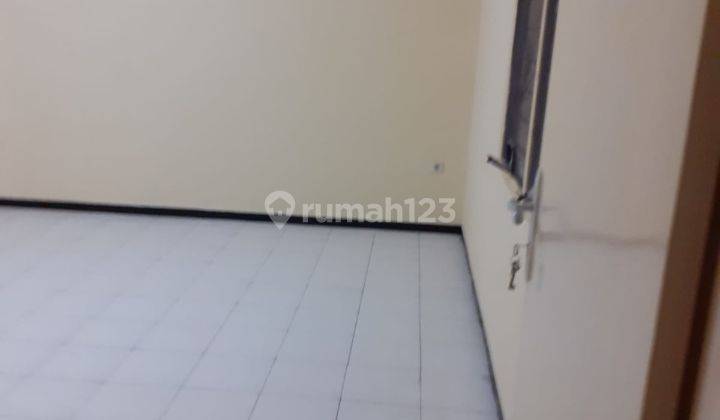 Sewa Rumah Darmo Permai Utara Murah Bagus Kamar 3 Ada AC Kitchenset 3