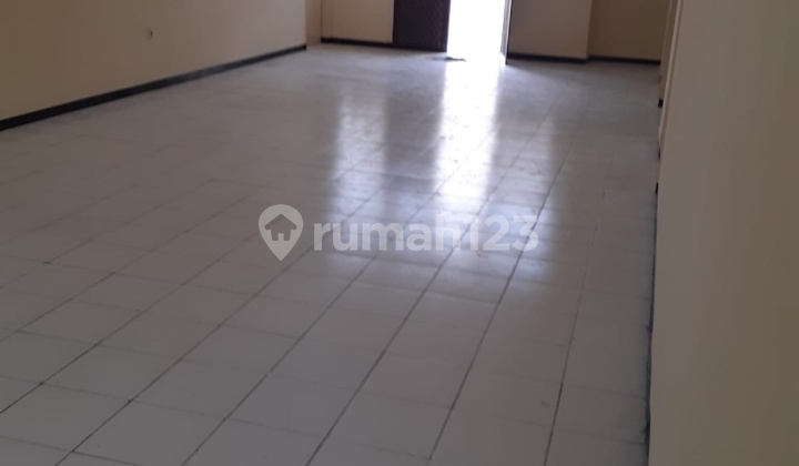 Sewa Rumah Darmo Permai Utara Murah Bagus Kamar 3 Ada AC Kitchenset 4