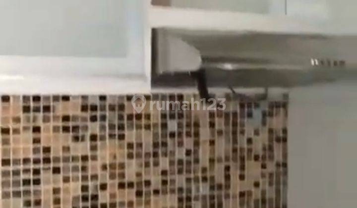 Apartment For Rent Surabaya Studio with Smart TV Hotwater Pakuwon Mall 9