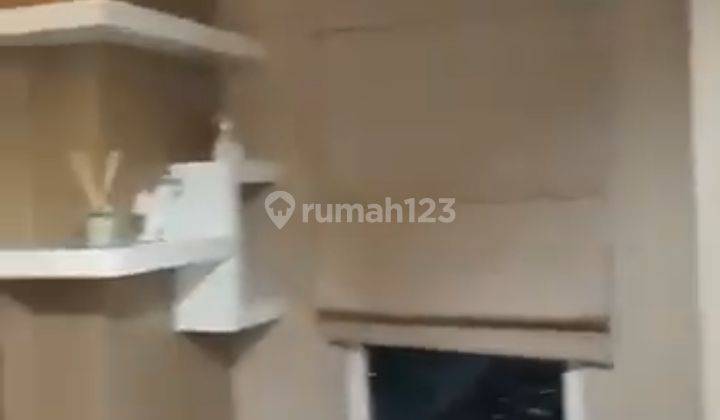 Apartment For Rent Surabaya Studio with Smart TV Hotwater Pakuwon Mall 16