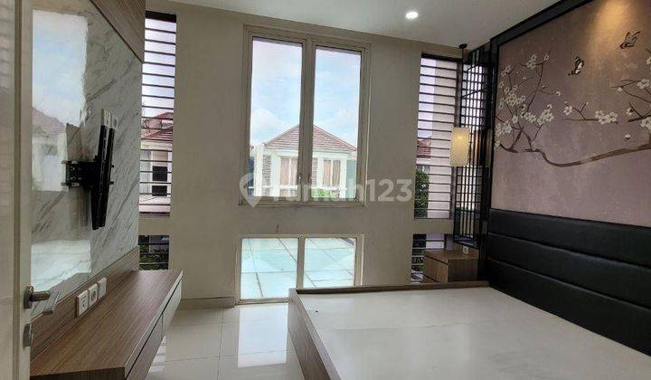 Grand Pakuwon Surabaya Full Furnished SHM Murah Cuma 3,5m 2