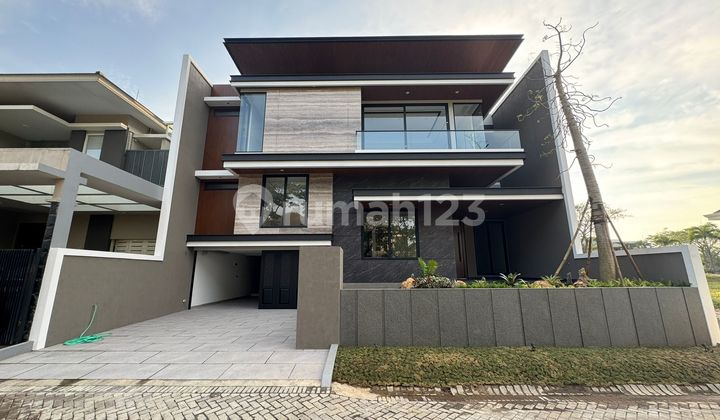 Rumah Citraland 2 Lantai Bagus Minimalis Mewah