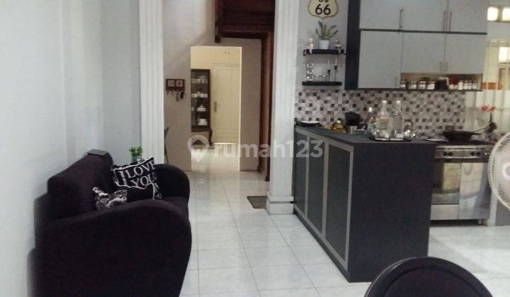 Rumah 2 Lantai Bagus Unfurnished SHM di Komplek Akademi Tni Bi , Jl Dr Saharjo, Menteng Atas, Setiabudi, Jakata Selatan j , Jakarta Pusat 1