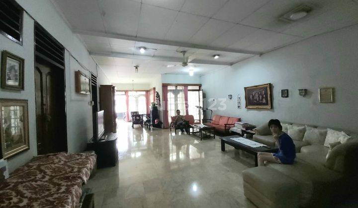 Rumah 2 Lantai Unfurnished Shm,harga Hitung Tanah Saja 9