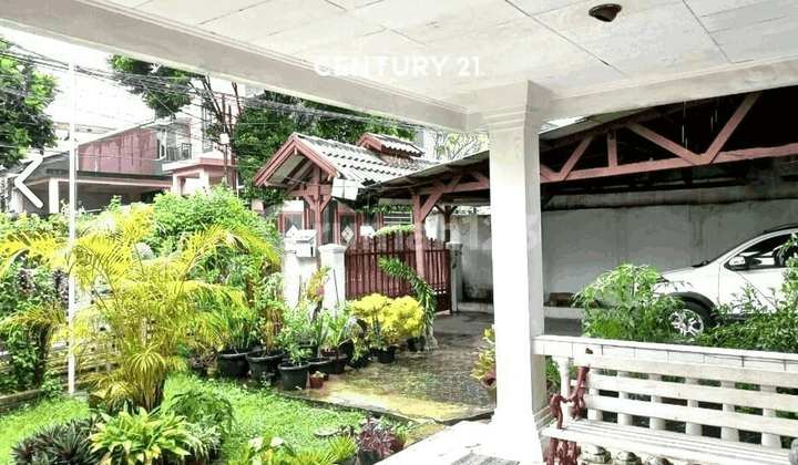 Rumah Tinggal Cocok Buat Usaha di Jakarta Selatan 10000