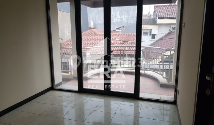 For Sale House on Jl. Anggrek Semarang 2