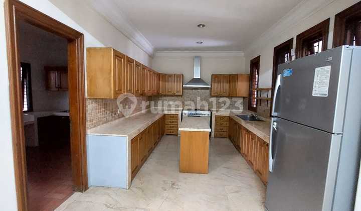 Dijual Rumah di Kuningan, Jakarta Selatan