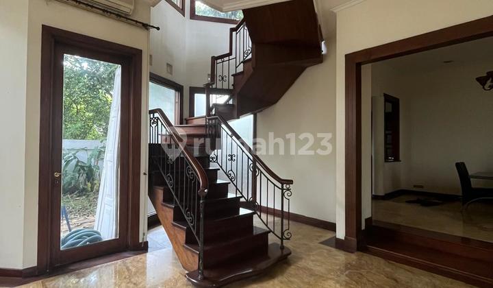 Dijual Rumah Nyaman & Strategis di Patra Kuningan, Jakarta Selatan