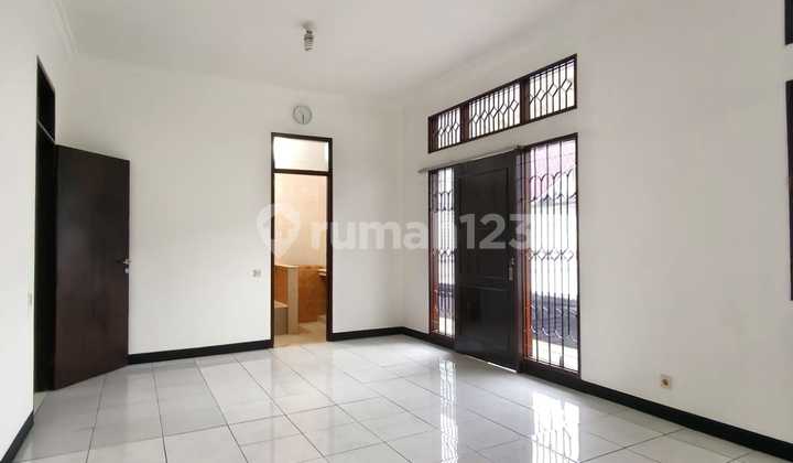 Rumah Bagus di Mekar Wangi 2