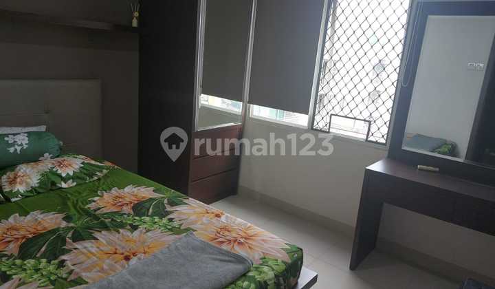 Strategic Campus-Facing South Apartment 2