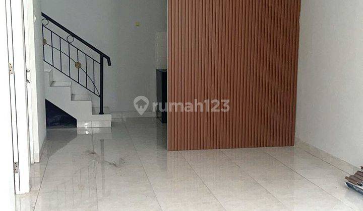 Jual cepat rumah klasik minimalis uda tinggi dari jalan dg levar 6 di kelapa gading jakut 2