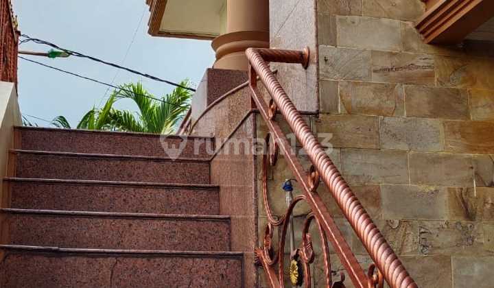 Dijual Rumah 3 Lantai Di Belakang Apartemen Wgp. Kelapa Gading 2