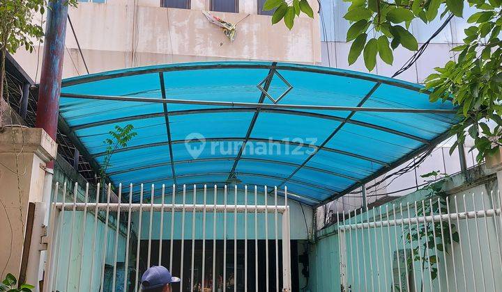 Ruko 4 lantai di pangeran jayakarta, area kantor dan perdagangan 1