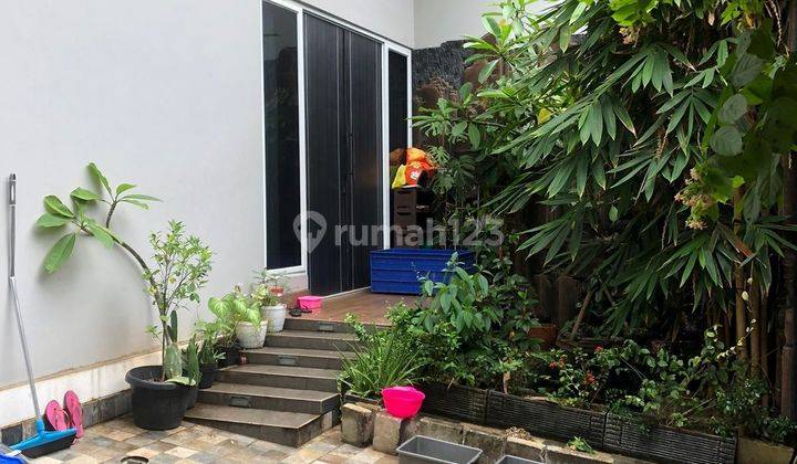 Rumah Mewah 2½ lantai di Mangga Besar, Smart Home, Full Furnshis. Tinggal Bawa Koper. 1