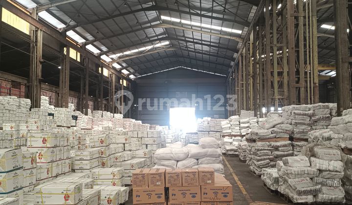 Warehouse for Sale with Loading Dock in Gunung Putri Area. Warehouse for Sale with Loading Dock in Gunung Putri Area.
