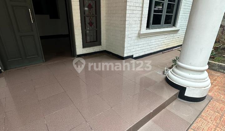 Rumah Bagus 2Lantai Dikelapa Gading Siap Huni Rumah Bagus 2Lantai Dikelapa Gading Siap Huni