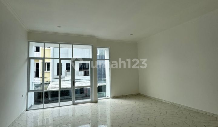 For Sale New 3.5 Story House in Kelapa Gading Ready to Occupy