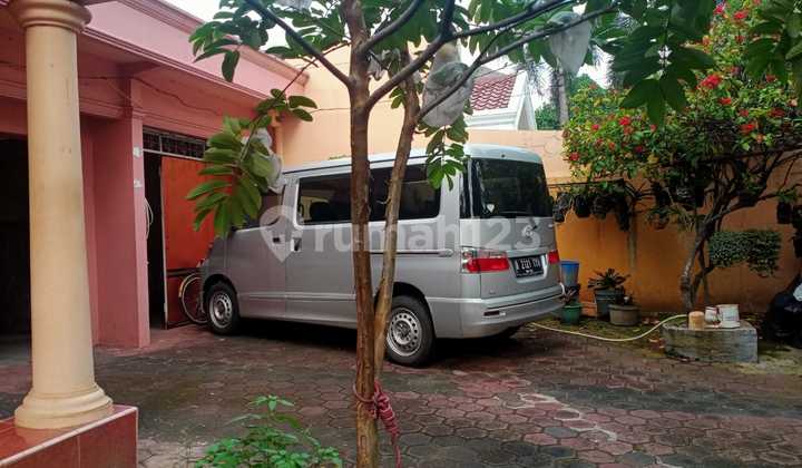 Standard House for Sale in Kayu Putih Pulomas 2