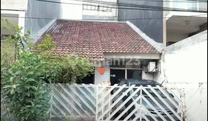Old House for Sale by Land Area in Kelapa Nias