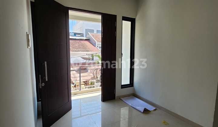 Dijual Rumah Brand New 3.5 Lantai Di Sunter Bisma 2