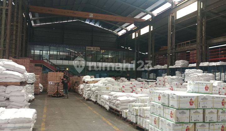 Warehouse for Sale with Loading Dock in Gunung Putri Area. Warehouse for Sale with Loading Dock in Gunung Putri Area.