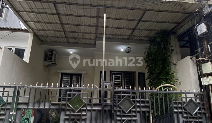 Dijual Rumah 3 Lantai di Sunter Dalam Komplek