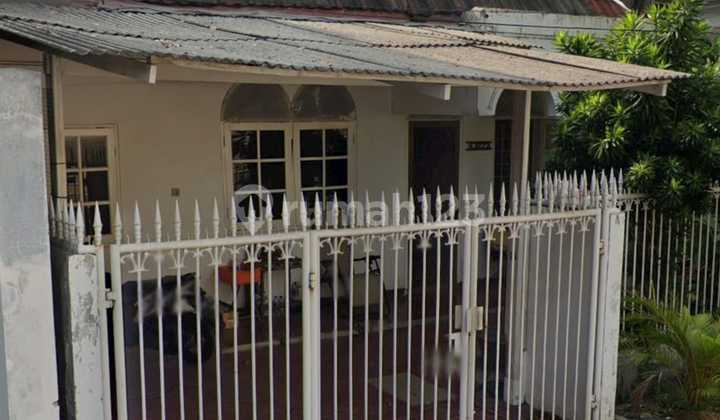 Dijual Rumah Tua Hook Hitung Tanah Saja di Sunter Agung 2
