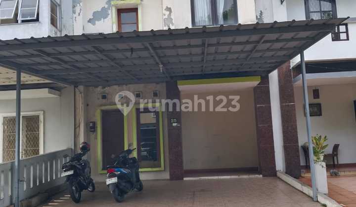New Jatinegara House Below Market Price New Jatinegara House Below Market Price