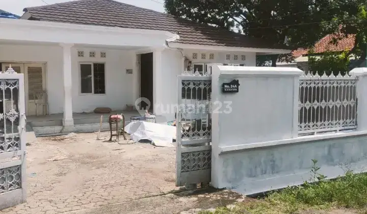 Rumah Murah dgn Luas Tanah 600 Mtr Siap Huni di Ciputat Tang Sel 1