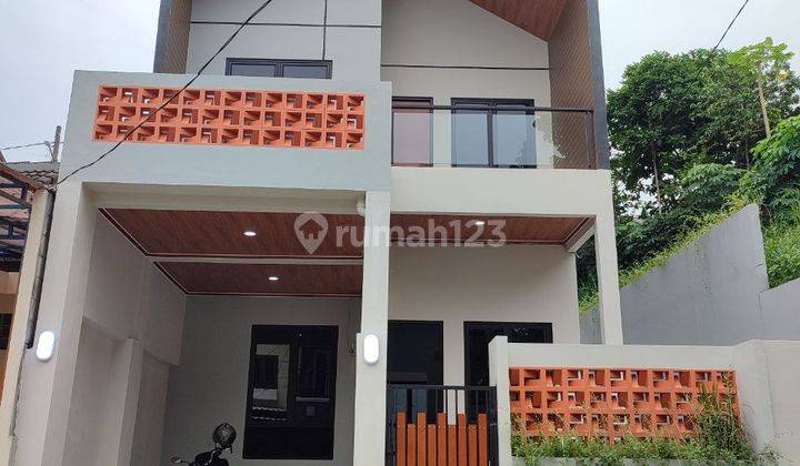 Rumah 2 Lantai Bonus Furniture Siap Huni Dlm Perumahan Di Serpong 1