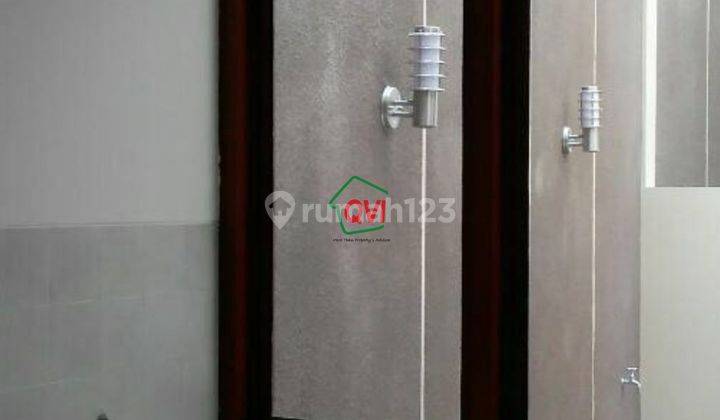 Rumah 3 Lantai Siap Huni Dalam Townhouse Di Karang Tengah 2